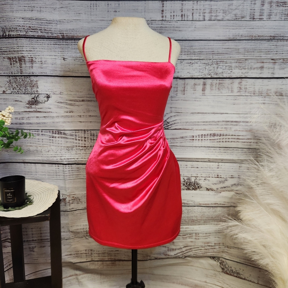 Windsor Bodycon Satin Pink Dress